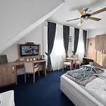 Hotel Sonne 3*