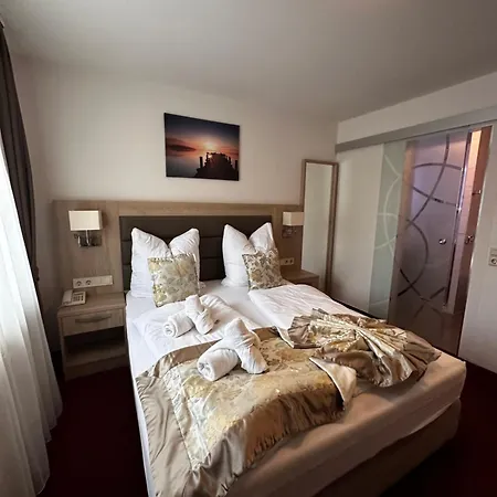 Hotel Sonne 3*